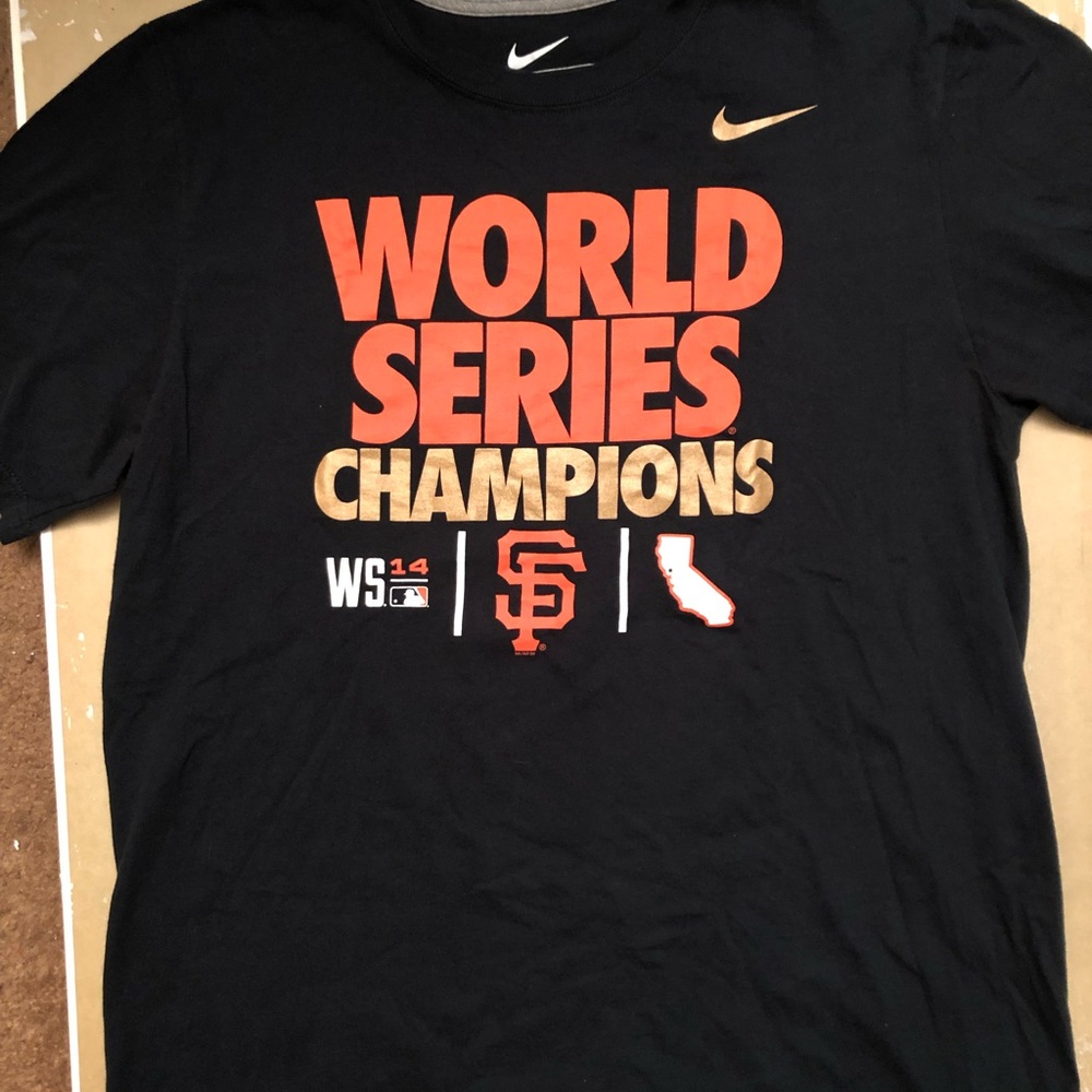 Nike T Shirt